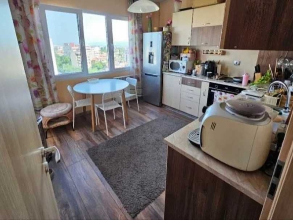 Дава се под наем Четиристаен апартамент в София, Люлин 9 - 103 кв.м за 600 € - Снимка #1