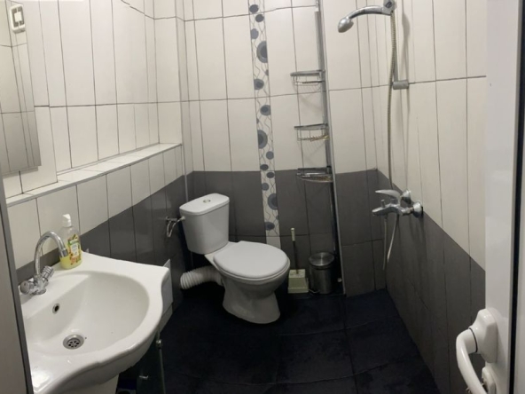 Дава се под наем Двустаен апартамент в Плевен, Дружба 2 - 60 кв.м за 280.5 € - Снимка #1