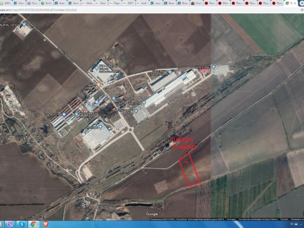 Парцел в Русе, Товарна гара - 27000 кв.м за 17 €/кв.м - Снимка #1