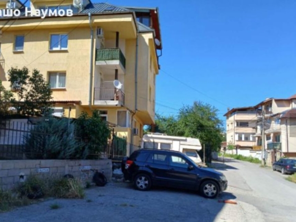 Двустаен апартамент в София, Карпузица - 75 кв.м за 1920 €/кв.м - Снимка #1