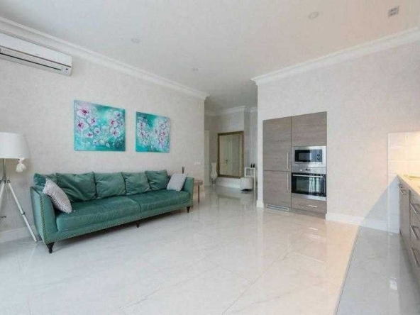 Двустаен апартамент в София, Витоша - 65 кв.м за 2391 €/кв.м - Снимка #1