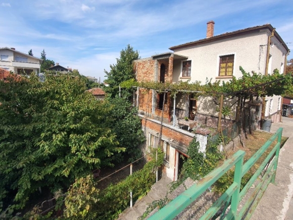 Къща в Асеновград - 140 кв.м за 565 €/кв.м - Снимка #1