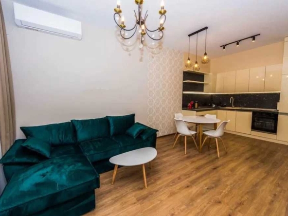 Дава се под наем Двустаен апартамент в София, Люлин 10 - 70 кв.м за 612 € - Снимка #1