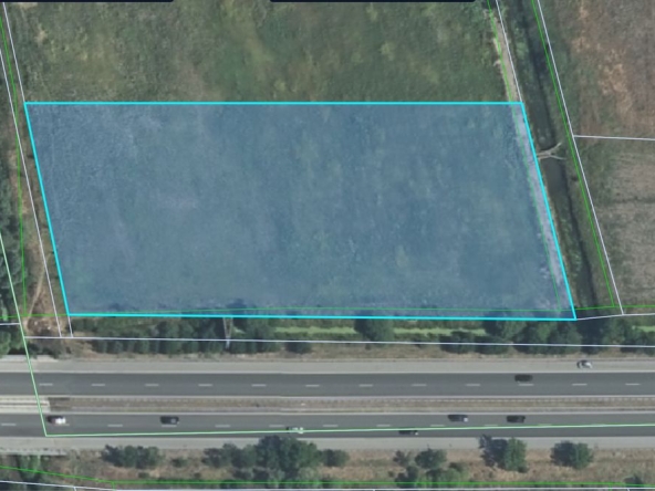 Земеделски имот в с. Ясно поле, Област Пловдив -  кв.м за 2731 €/дка - Снимка #1