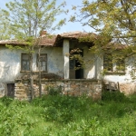 Къща в с. Лесово, Област Ямбол - 80 кв.м за 192 €/кв.м - Снимка #1