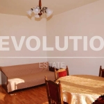 Дава се под наем Двустаен апартамент в Варна, Цветен квартал - 61 кв.м за 398.82 € - Снимка #1