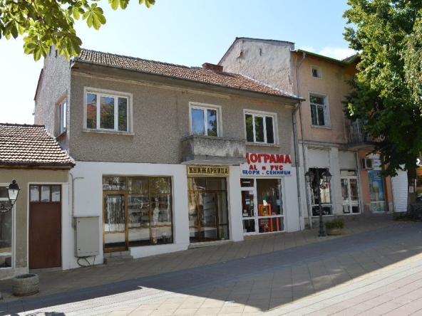 Къща в Пловдив, Старият град - 160 кв.м за 637 €/кв.м - Снимка #1