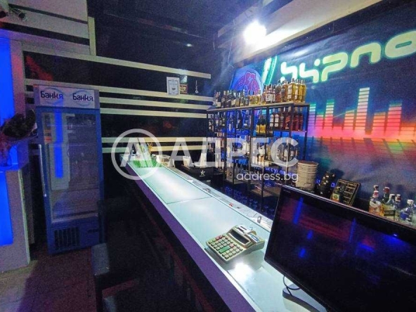 Дава се под наем Магазин в Разград, Орел - 200 кв.м за 1530 € - Снимка #1