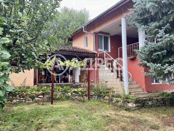 Къща в Разград, Център - 140 кв.м за 579 €/кв.м - Снимка #1
