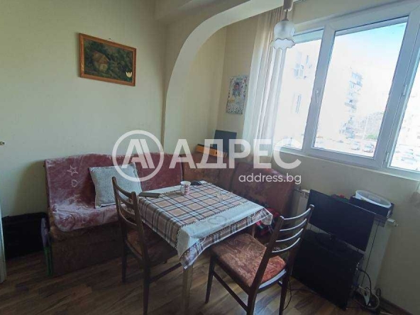 Двустаен апартамент в Разград, Орел - 62 кв.м за 1029 €/кв.м - Снимка #1