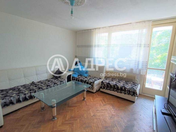 Тристаен апартамент в Разград, Център - 100 кв.м за 1296 €/кв.м - Снимка #1