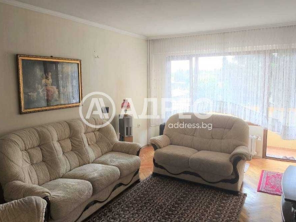 Двустаен апартамент в Разград, Център - 60 кв.м за 1581 €/кв.м - Снимка #1