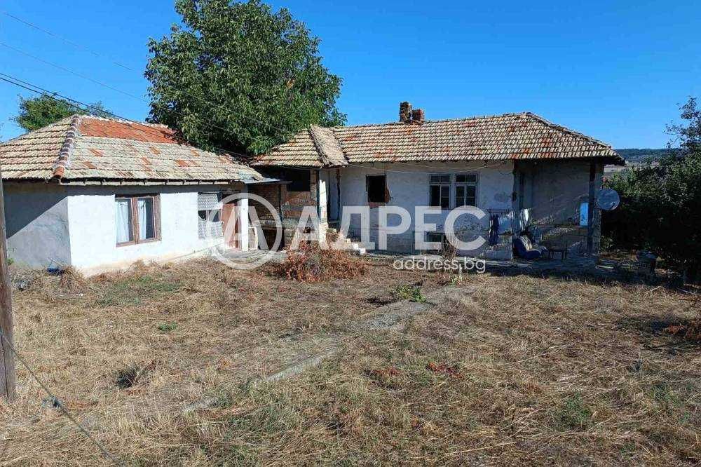 Парцел в с. Гецово, Област Разград - 610 кв.м за 99 €/кв.м - Снимка #1