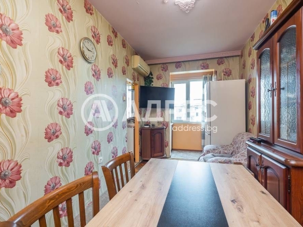 Тристаен апартамент в Варна, Чайка - 67 кв.м за 2948 €/кв.м - Снимка #1
