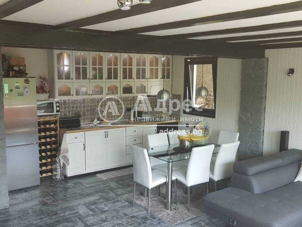 Къща в с. Пороище, Област Разград - 145 кв.м за 880 €/кв.м - Снимка #1