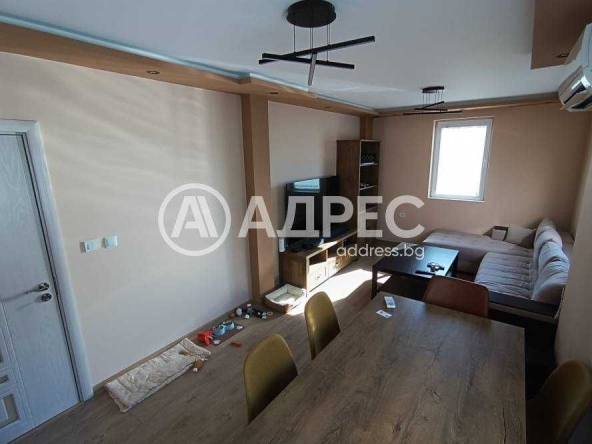 Тристаен апартамент в Разград, Бели Лом - 85 кв.м за 2048 €/кв.м - Снимка #1