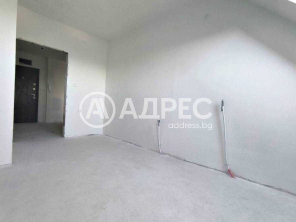 Двустаен апартамент в Разград, Бели Лом - 65 кв.м за 1231 €/кв.м - Снимка #1