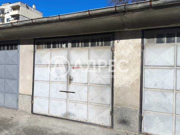 Гараж / Паркомясто в Разград, Абритус - 19 кв.м за 1158 €/кв.м - Снимка #1