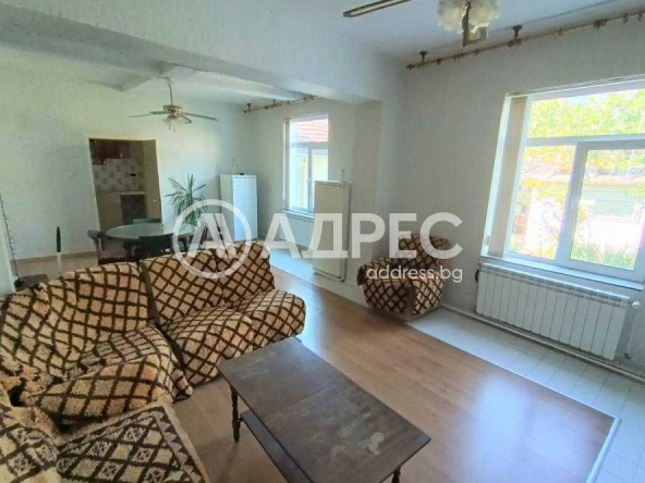 Къща в Разград, Варош - 176 кв.м за 1307 €/кв.м - Снимка #1