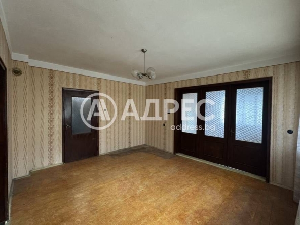 Многостаен апартамент в Попово - 112 кв.м за 269 €/кв.м - Снимка #1