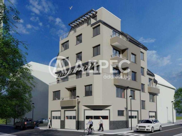 Многостаен апартамент в Варна, Център - 122 кв.м за 1041 €/кв.м - Снимка #1