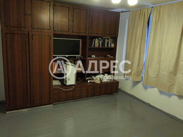 Двустаен апартамент в Разград, Център - 75 кв.м за 401 €/кв.м - Снимка #1