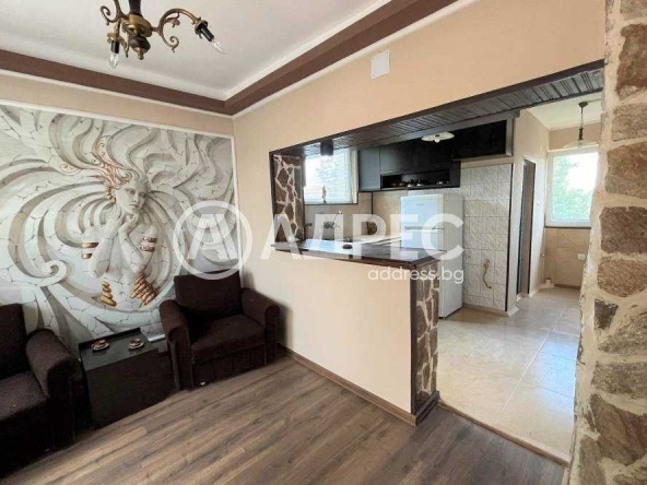 Етаж от къща в Разград, Житница - 72 кв.м за 1197 €/кв.м - Снимка #1