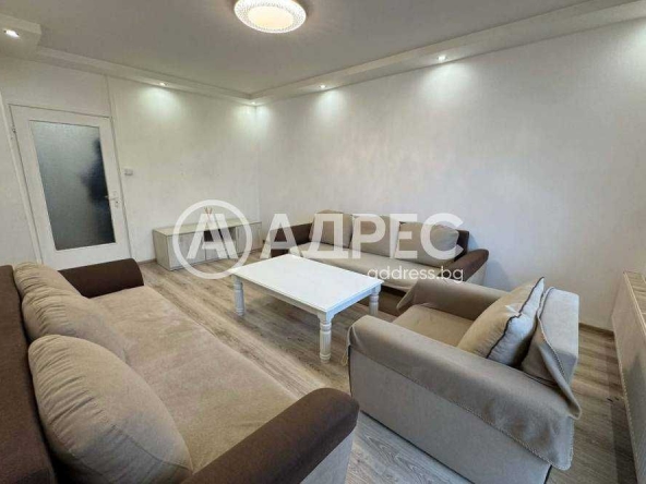 Тристаен апартамент в Попово - 95 кв.м за 553 €/кв.м - Снимка #1