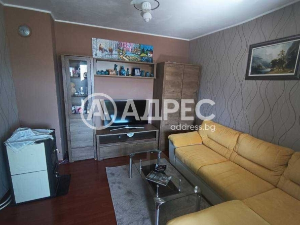 Дава се под наем Тристаен апартамент в Разград, Орел - 60 кв.м за 65790 € - Снимка #1