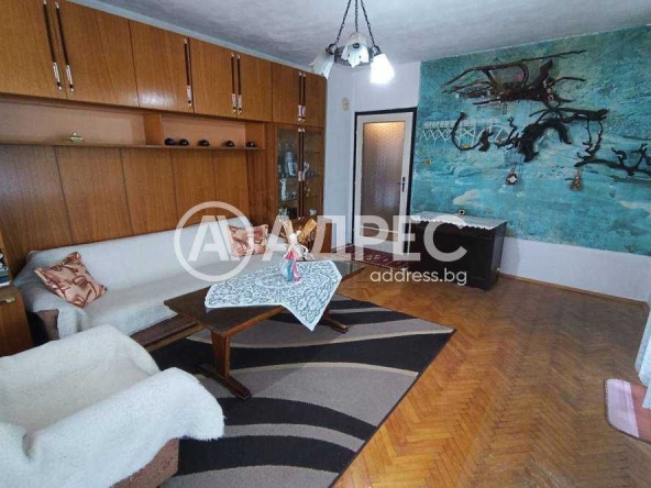 Многостаен апартамент в Разград, Варош - 107 кв.м за 477 €/кв.м - Снимка #1