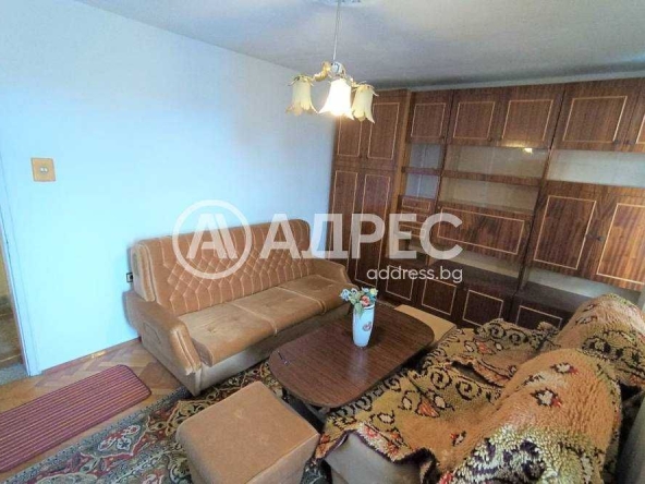 Тристаен апартамент в Разград, Център - 90 кв.м за 594 €/кв.м - Снимка #1