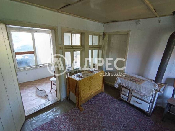 Къща в с. Дряновец, Област Разград - 80 кв.м за 147 €/кв.м - Снимка #1