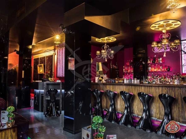 Заведение в Пловдив, Център - 108 кв.м за 1228 €/кв.м - Снимка #1