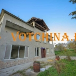 Къща в с. Ново Ботево, Област Добрич - 320 кв.м за 136 €/кв.м - Снимка #1