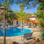 Къща в с. Рогачево, Област Добрич - 404 кв.м за 1515 €/кв.м - Снимка #1