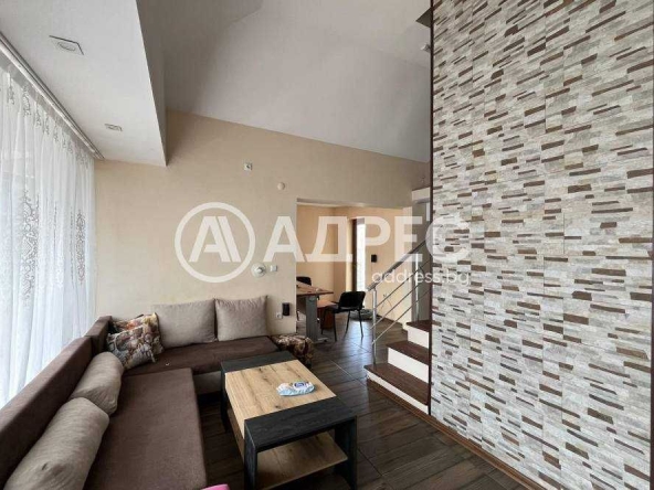 Тристаен апартамент в Разград, Център - 102 кв.м за 1150 €/кв.м - Снимка #1