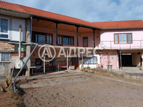 Къща в с. Недоклан, Област Разград - 200 кв.м за 459 €/кв.м - Снимка #1