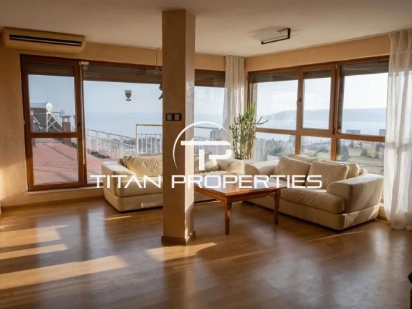 Дава се под наем Тристаен апартамент в Варна, Бриз - 310 кв.м за 1250 € - Снимка #1