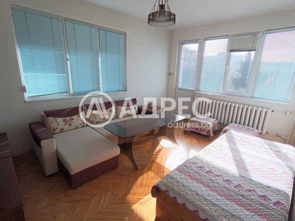 Двустаен апартамент в Разград, Освобождение - 66 кв.м за 1198 €/кв.м - Снимка #1