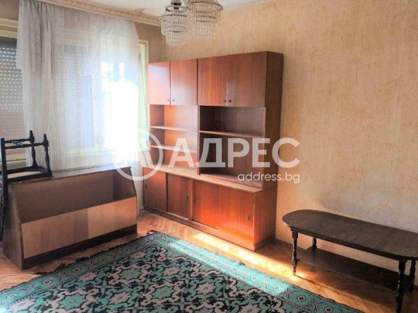 Двустаен апартамент в Разград, Център - 60 кв.м за 1607 €/кв.м - Снимка #1