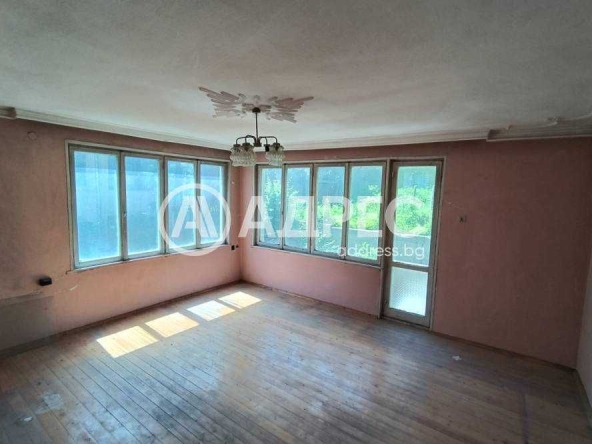 Многостаен апартамент в Разград, Житница - 130 кв.м за 765 €/кв.м - Снимка #1