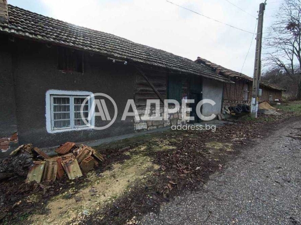 Къща в с. Побит камък, Област Разград - 61 кв.м за 293 €/кв.м - Снимка #1