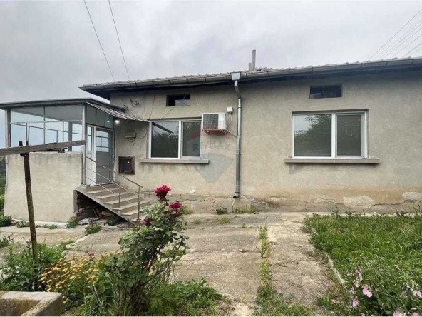 Къща в с. Ореш, Област Велико Търново - 95 кв.м за 200 €/кв.м - Снимка #1