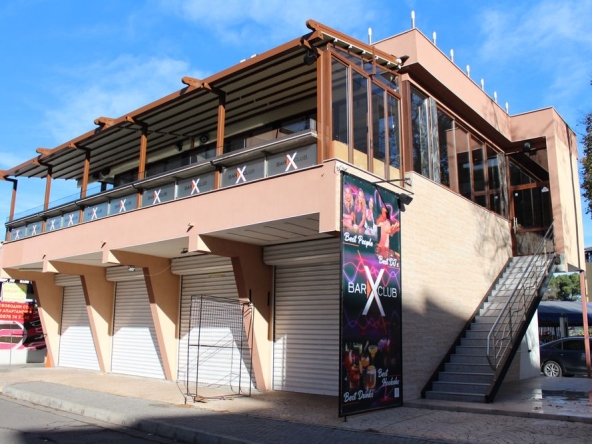 Заведение в к.к. Слънчев бряг - 220 кв.м за 929 €/кв.м - Снимка #1