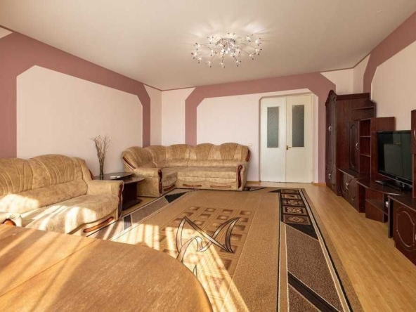 Дава се под наем Двустаен апартамент в София, Борово - 67 кв.м за 459 € - Снимка #1