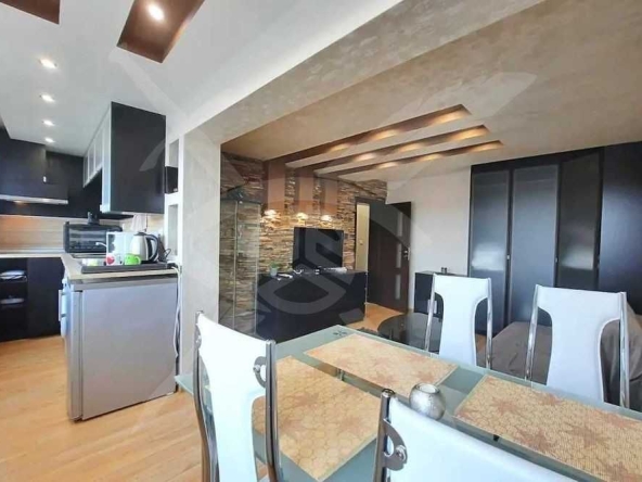 Дава се под наем Двустаен апартамент в Варна, Гръцка махала - 45 кв.м за 450 € - Снимка #1