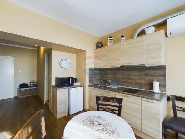 Многостаен апартамент в Варна, Център - 135 кв.м за 2667 €/кв.м - Снимка #1