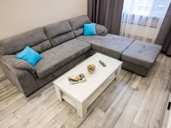 Дава се под наем Тристаен апартамент в София, Манастирски ливади - 95 кв.м за 688.5 € - Снимка #1