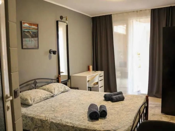 Дава се под наем Едностаен апартамент в Варна, Център - 30 кв.м за 300 € - Снимка #1