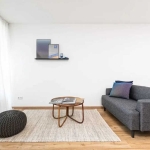 Дава се под наем Двустаен апартамент в София, Център - 55 кв.м за 387.6 € - Снимка #1